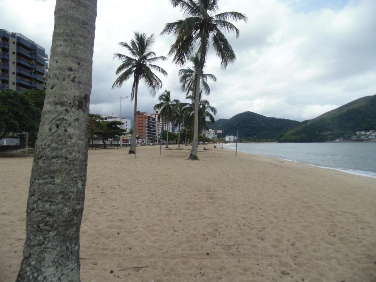 Sunny Apartamentos De 1 E 2 Dormitorios Na Martin De Sa Proximo A Praia คารากัวตาตูบา ภายนอก รูปภาพ