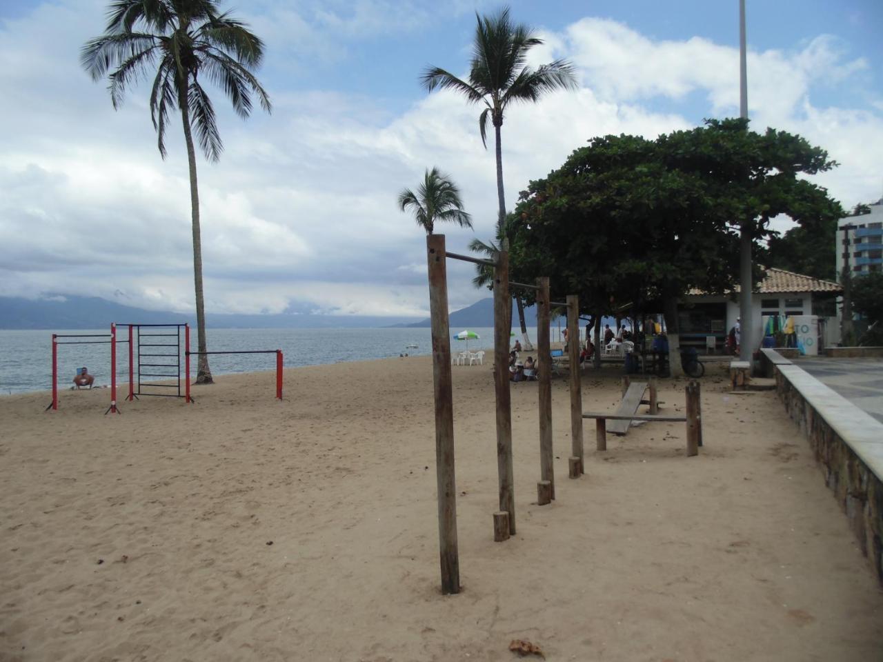 Sunny Apartamentos De 1 E 2 Dormitorios Na Martin De Sa Proximo A Praia คารากัวตาตูบา ภายนอก รูปภาพ